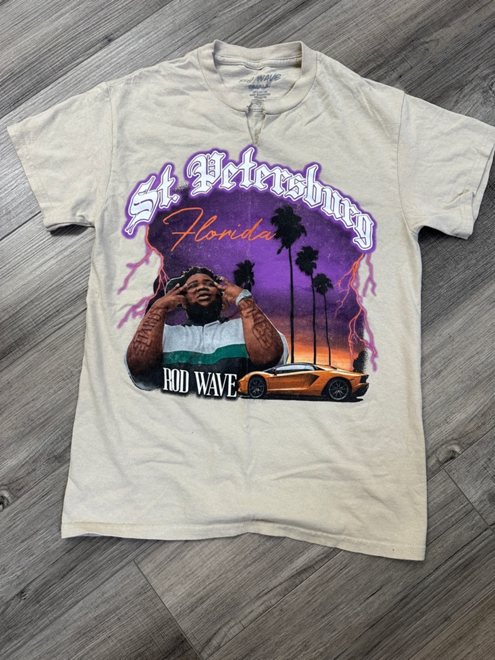St. Petersburg Graphic Tee - Cream